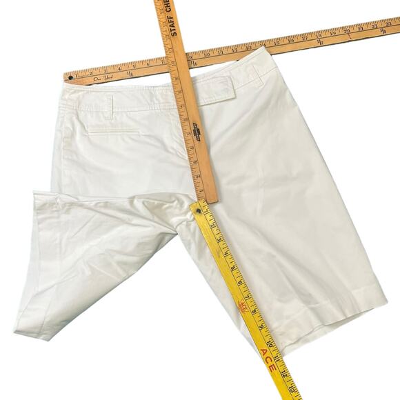 Ann Taylor Loft white bermuda shorts - Picture 6 of 6